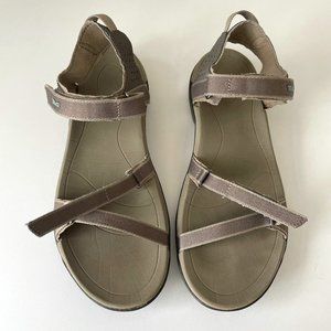 Teva Women's Verra Sandals in Taupe Grey sz 10
